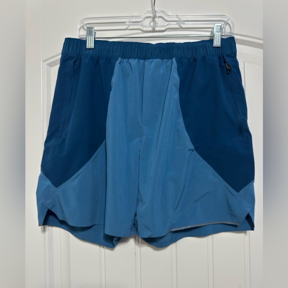 Lululemon Switch Up Short 6" in Pewter Blue / Poseidon